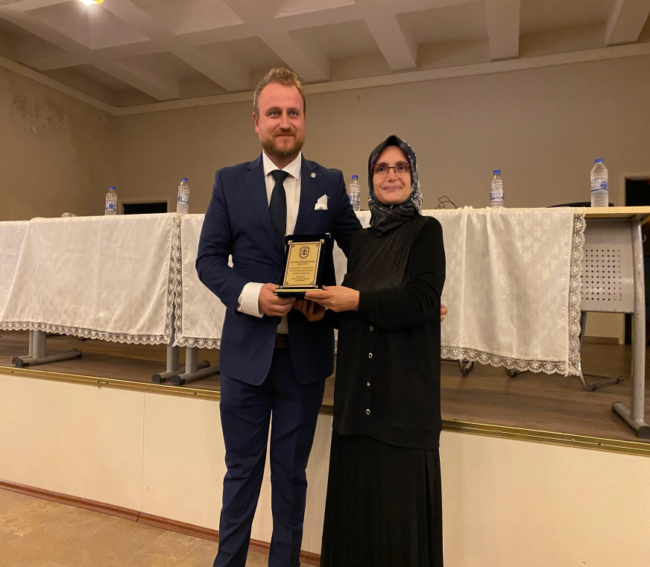 GELECEĞİN YÖNETİCİLERİ KONFERANSI